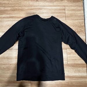 Lululemon Mens Engineered Warmth Long Sleeve Crew- Black